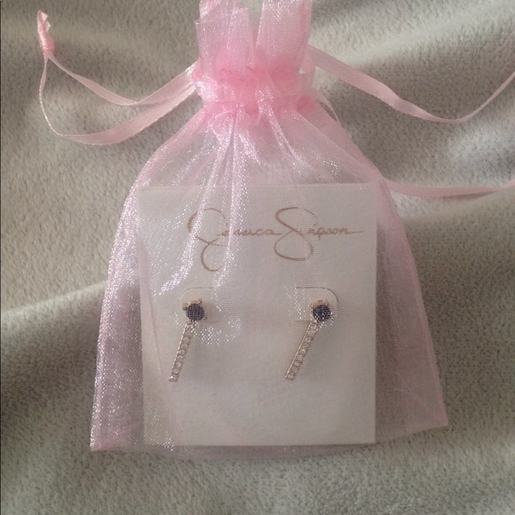 NWT Jessica Simpson earrings - Picture 3 of 3